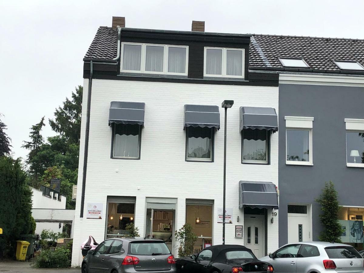 Pension Pagalies Dusseldorf Exterior photo