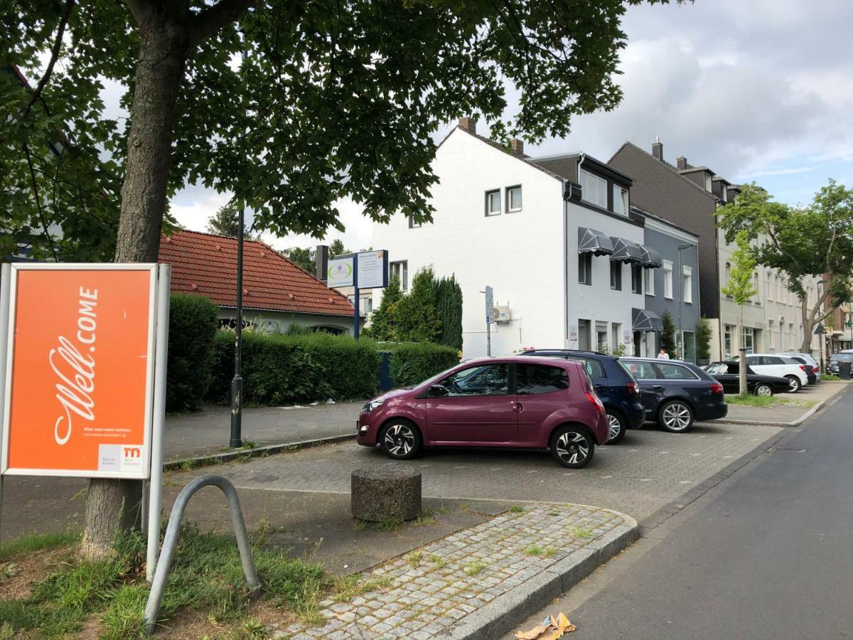 Pension Pagalies Dusseldorf Exterior photo